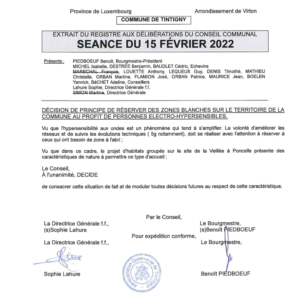 En février 2022, à l’unanimité, le Conseil communal de Tintigny a entériné la décision de principe de préserver des zones blanches sur le territoire de la commune au profit des personnes électro-hypersensibles.