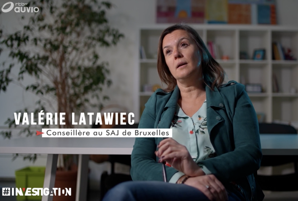 Valérie Latawiec est conseillère en chef au Service de l’Aide à la Jeunesse (SAJ) de Bruxelles.