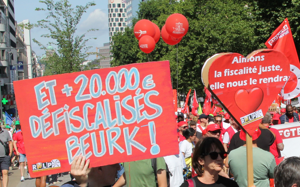 Les mesures comprennent souvent des exonérations d’impôts et/ou de cotisations sociales, catastrophiques pour les services publics et la Sécurité sociale. Photo : Stéphane Lambertz (CSCE).